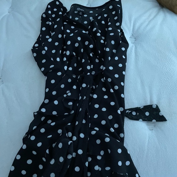 Dress - Picture 1 of 1